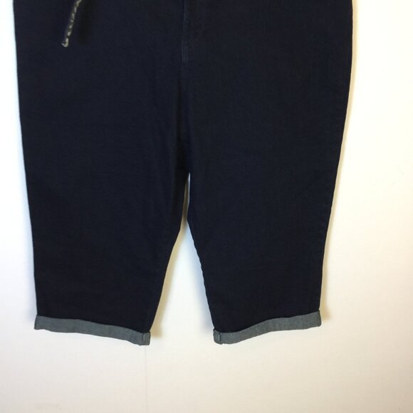New! Gloria Vanderbilt Amanda Capri Jeans Sz 16 Womans Dark Blue Mid Rise Belted - Picture 12 of 16